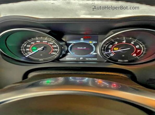SAJDD1EV7JCK51373 2018 JAGUAR F-TYPE White Instrument cluster view