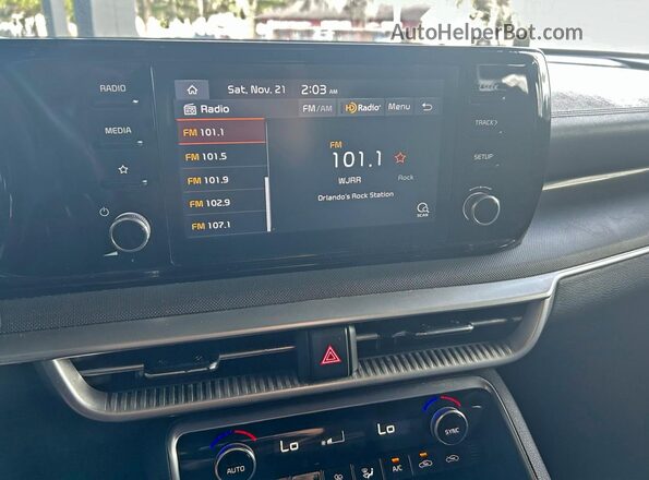 5XXG24J23MG005181 2021 KIA K5 Черный Вид подкапотного пространства