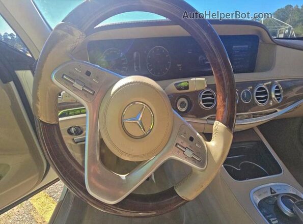 WDDUG8DB7JA376414 2018 MERCEDES-BENZ S White ხელსაწყოთა პანელის ხედი