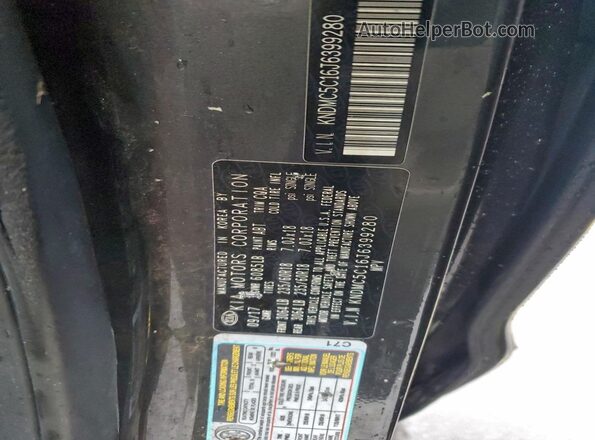 KNDMC5C16J6399280 2018 KIA SEDONA Silver 