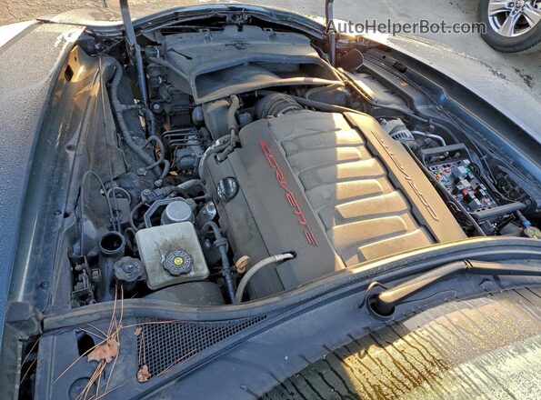 1G1YA2D73K5121218 2019 CHEVROLET CORVETTE Gray Widok komory silnika