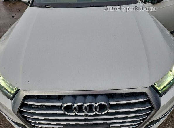 WA1VAAF77JD030940 2018 AUDI Q7 White 