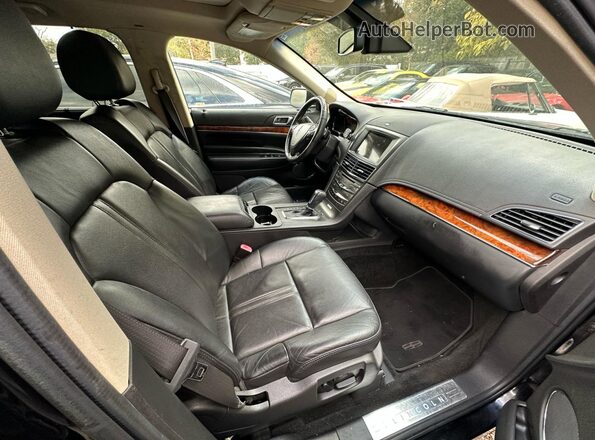 2LMHJ5AT1GBL01391 2016 LINCOLN MKT Black 