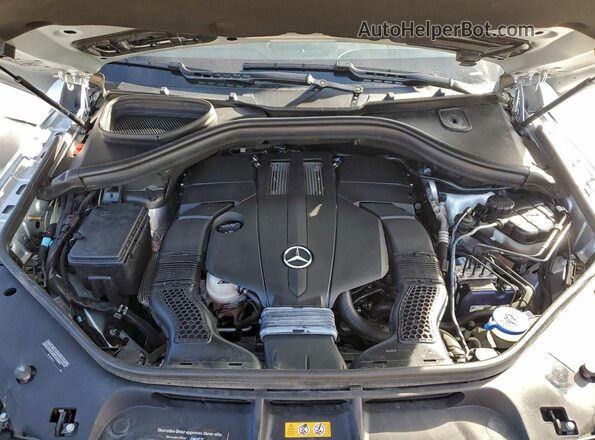 4JGDF6EE5KB223984 2019 MERCEDES-BENZ GLS Silver Widok komory silnika
