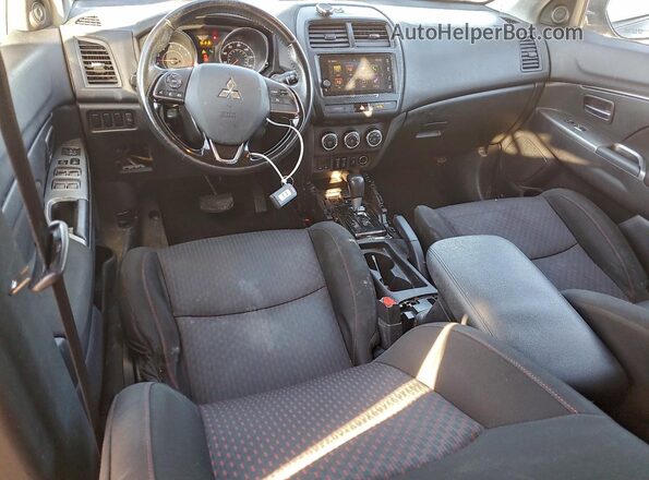 JA4AP4AU8KU017224 2019 MITSUBISHI OUTLANDER Black 