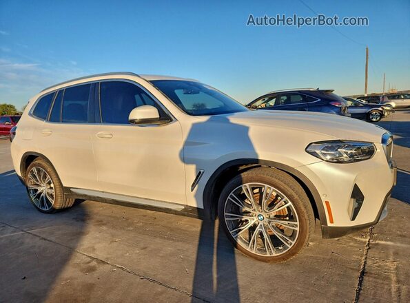 WBX47DP04PN222387 2023 BMW X3 White Front view