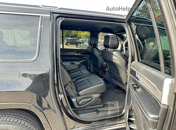 1C4SJRBPXRS137078 2024 JEEP WAGONEER Black Вид салону спереду