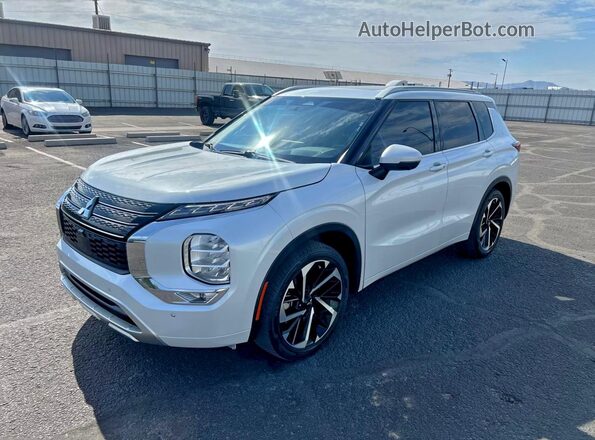 JA4J4VA81NZ091481 2022 MITSUBISHI OUTLANDER Белый Задняя правая четверть