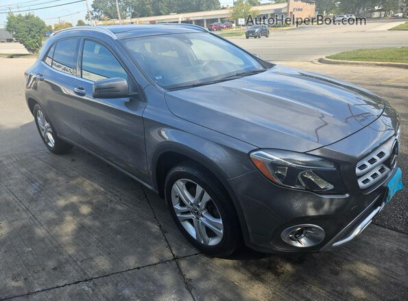WDCTG4GB6JJ419015 2018 MERCEDES-BENZ GLA Gray 
