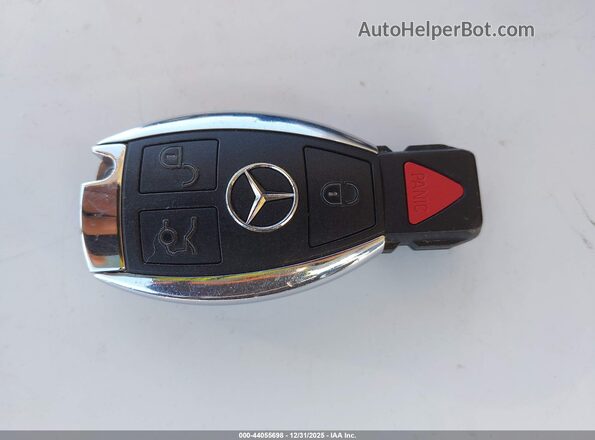4JGDA0EB8GA685518 2016 MERCEDES-BENZ GLE 300D Black Vista del salpicadero