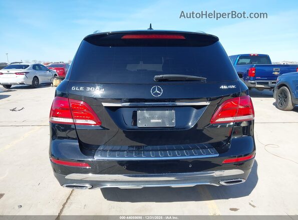 4JGDA0EB8GA685518 2016 MERCEDES-BENZ GLE 300D Black 