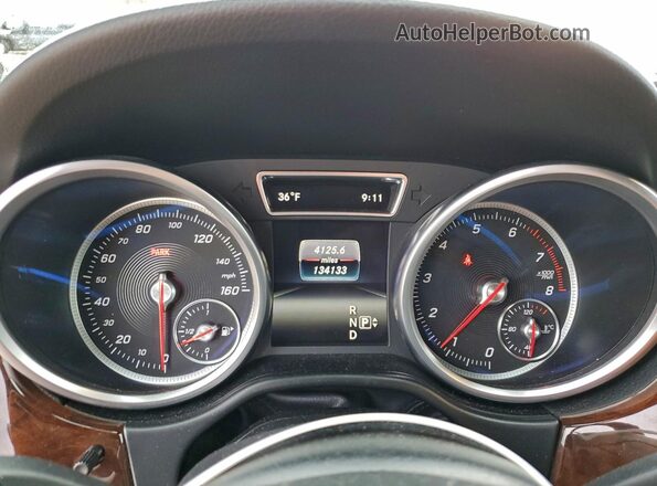 4JGDA5HB6GA792303 2016 MERCEDES-BENZ GLE White ხელსაწყოთა პანელის ხედი