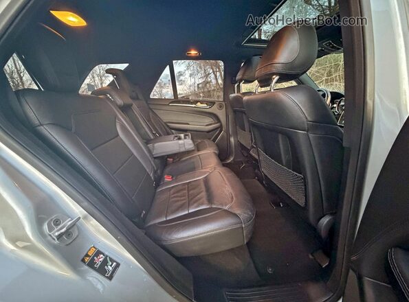 4JGDA6DB2JB040658 2018 MERCEDES-BENZ GLE Silver 