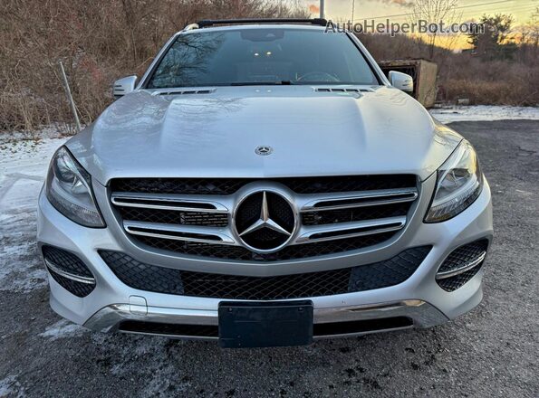 4JGDA6DB2JB040658 2018 MERCEDES-BENZ GLE Silver 