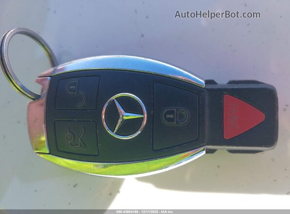 4JGDA6DB5JB066560 2018 MERCEDES-BENZ GLE 550E PLUG-IN HYBRID White Вид панелі приладів