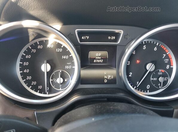 4JGDF6EE2GA650925 2016 MERCEDES-BENZ GL-CLASS Черный Вид щитка приборов
