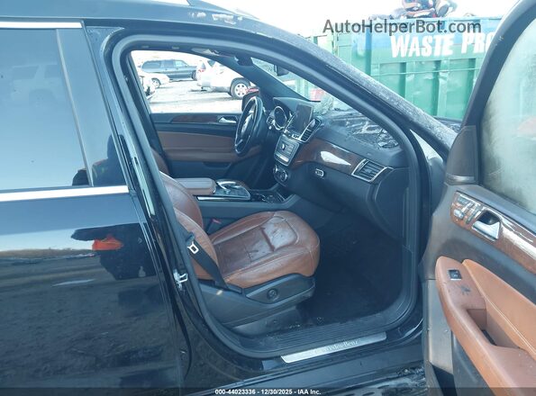 4JGDF6EE2JB132914 2018 MERCEDES-BENZ GLS 450 Черный Вид салона спереди