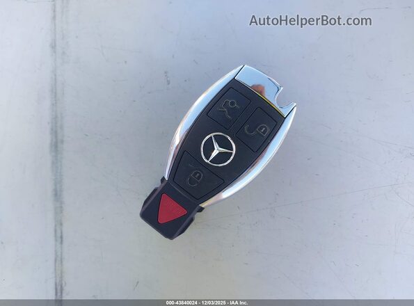 4JGDF6EE4HA866275 2017 MERCEDES-BENZ GLS 450 White Dashboard view
