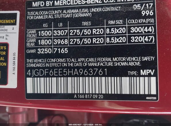 4JGDF6EE5HA963761 2017 MERCEDES-BENZ GLS 450 Red Vista del compartimento del motor