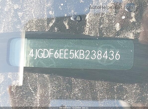 4JGDF6EE5KB238436 2019 MERCEDES-BENZ GLS 450 White Engine compartment view