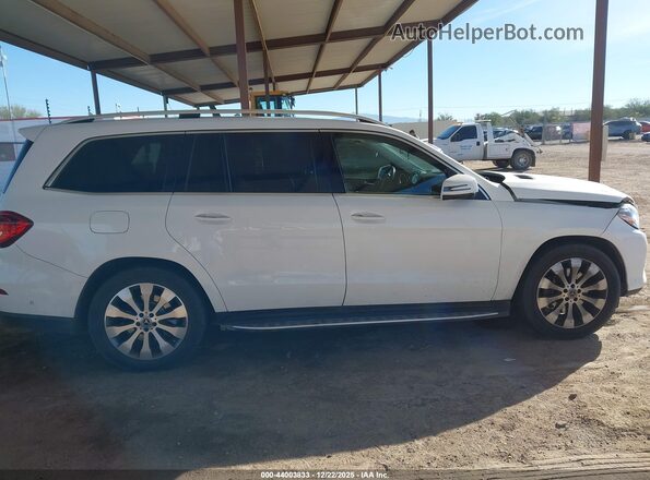 4JGDF6EE7HA910530 2017 MERCEDES-BENZ GLS 450 White Rear interior view