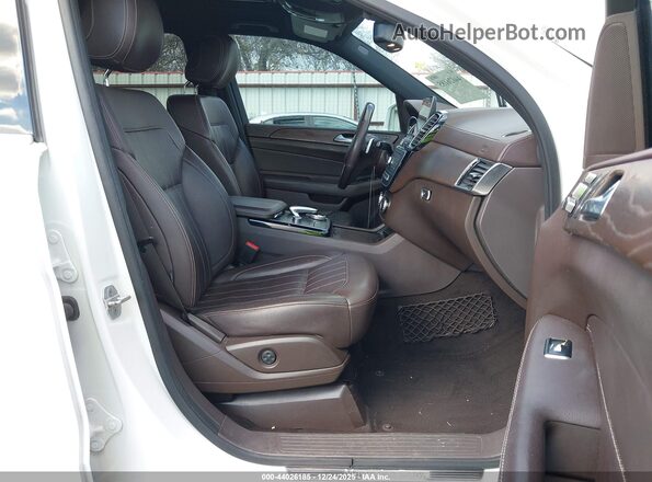 4JGDF6EEXHA779383 2017 MERCEDES-BENZ GLS 450 White Вид салону спереду