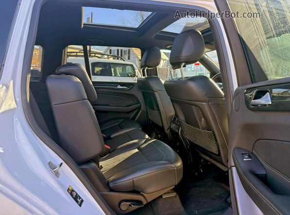 4JGDF6EEXKB205660 2019 MERCEDES-BENZ GLS-CLASS Белый Вид салона спереди