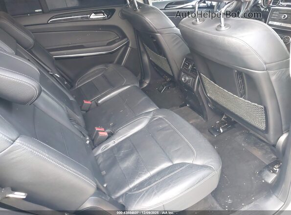 4JGDF7DE0JB002640 2018 MERCEDES-BENZ GLS 550 White VIN sticker view