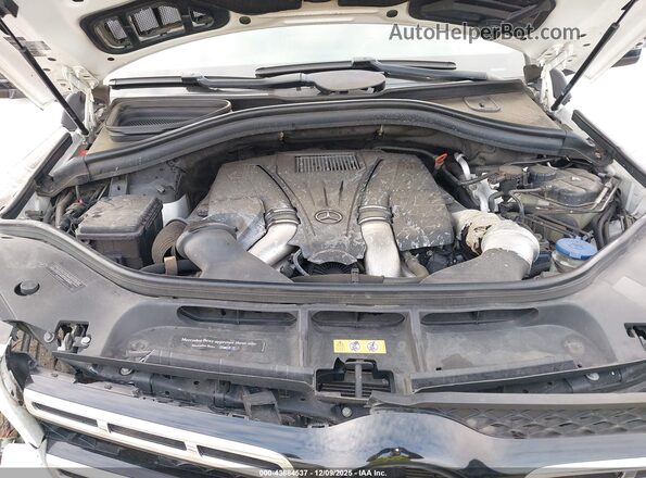 4JGDF7DE0JB002640 2018 MERCEDES-BENZ GLS 550 White Rear view