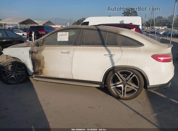 4JGED6EB1KA154927 2019 MERCEDES-BENZ AMG GLE 43 COUPE White Սալոնի հետևի տեսք