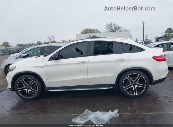 4JGED6EB9HA059492 2017 MERCEDES-BENZ AMG GLE 43 COUPE Cream 360 interior view