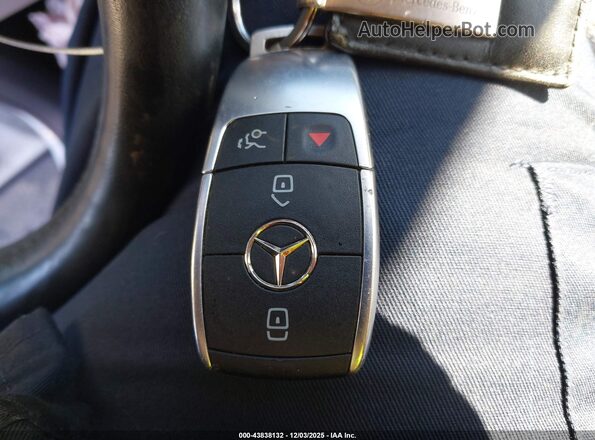 4JGFB4JB6NA801329 2022 MERCEDES-BENZ GLE 350 White Առջևի վահանակի տեսք