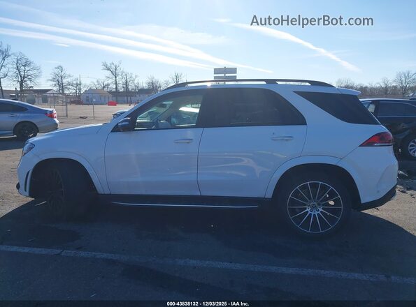 4JGFB4JB6NA801329 2022 MERCEDES-BENZ GLE 350 White Սալոնի 360 աստիճան տեսք