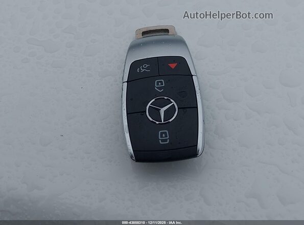 4JGFB5KB5NA703106 2022 MERCEDES-BENZ GLE 450 Белый Вид панели приборов