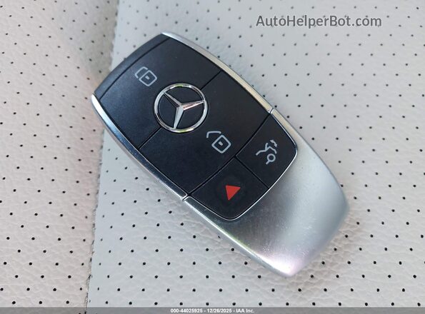 4JGFB5KB5PA917578 2023 MERCEDES-BENZ GLE 450 White Vista del salpicadero