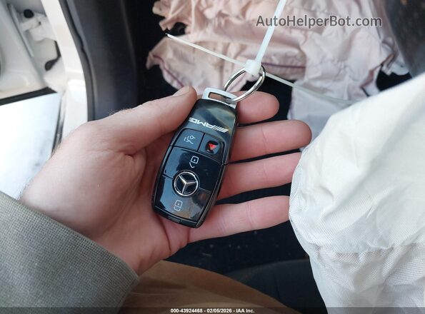 4JGFD6BB2PA856416 2023 MERCEDES-BENZ AMG GLE 53 COUPE Белый Вид панели приборов