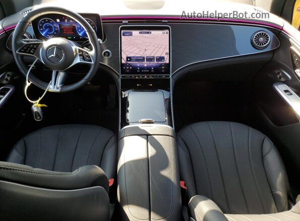 4JGGM1CB1PA016522 2023 MERCEDES-BENZ EQE Black Вид панелі приладів