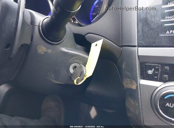 4S3BNAC60G3031774 2016 SUBARU LEGACY Silver Вид панелі приладів