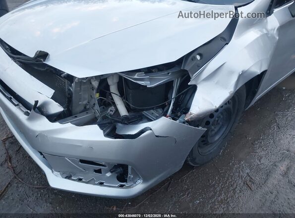4S3GKAB66N3602505 2022 SUBARU IMPREZA Серебряный Вид спереди