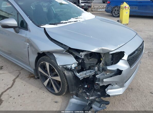 4S3GKAM67J3607624 2018 SUBARU IMPREZA Silver 