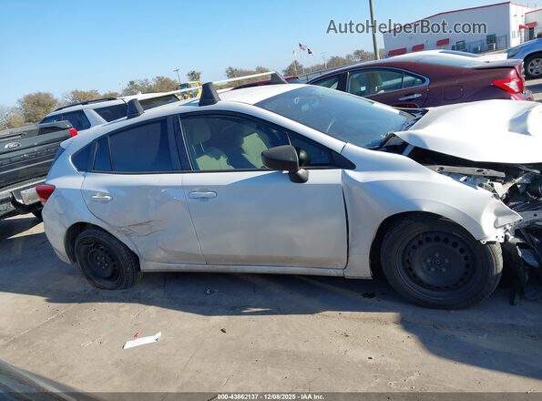 4S3GTAB64M3717132 2021 SUBARU IMPREZA White უკანა სალონის ხედი