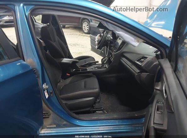 4S3GTAM65J3720291 2018 SUBARU IMPREZA Blue 