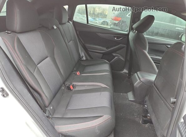 4S3GTAM68J3710046 2018 SUBARU IMPREZA White Rear seats view