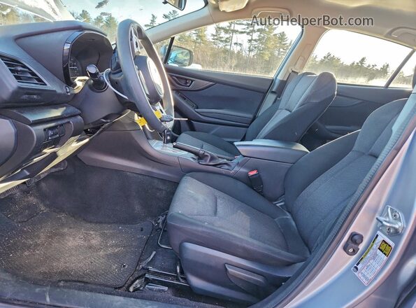 4S3GTAV66N3706789 2022 SUBARU IMPREZA Silver Widok wnętrza z przodu