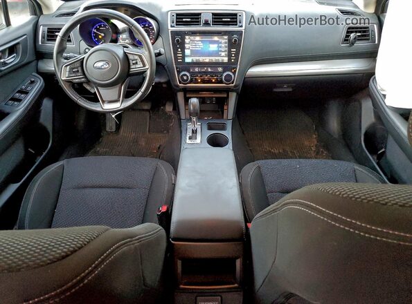 4S4BSAFC1J3220236 2018 SUBARU OUTBACK Silver 