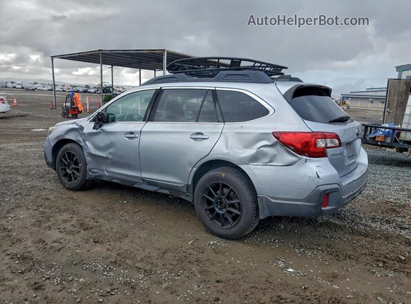 4S4BSAKC0J3378282 2018 SUBARU OUTBACK Silver 