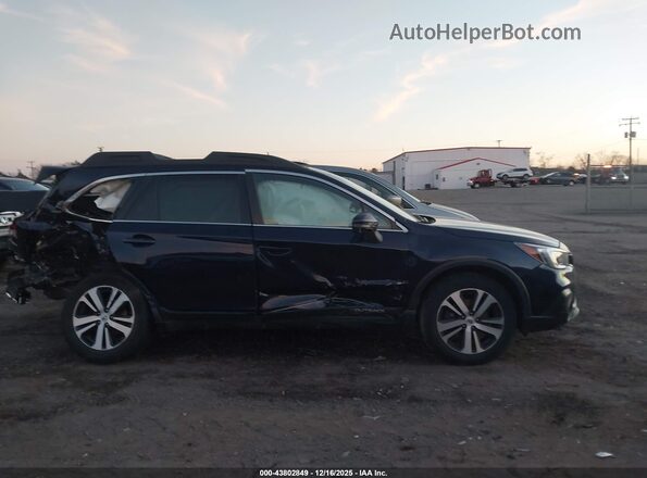 4S4BSAKC4J3373053 2018 SUBARU OUTBACK Blue Rear interior view