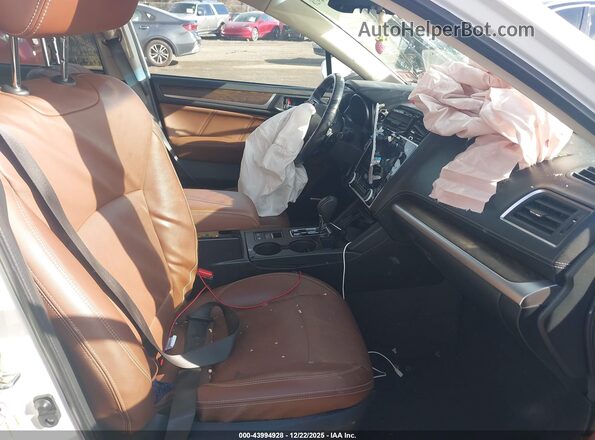4S4BSATC8K3291648 2019 SUBARU OUTBACK White Вид салону спереду