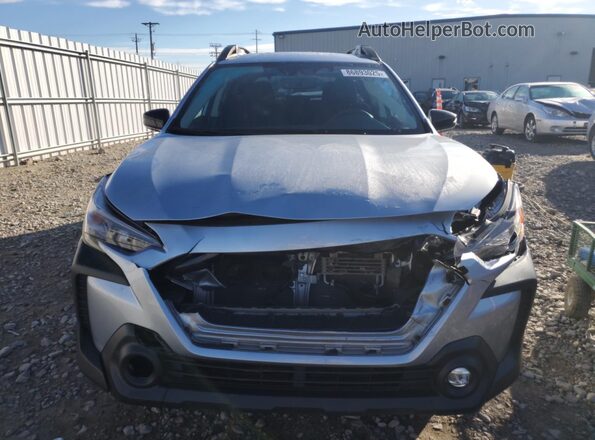 4S4BTADC5R3169786 2024 SUBARU OUTBACK Silver Widok z przodu