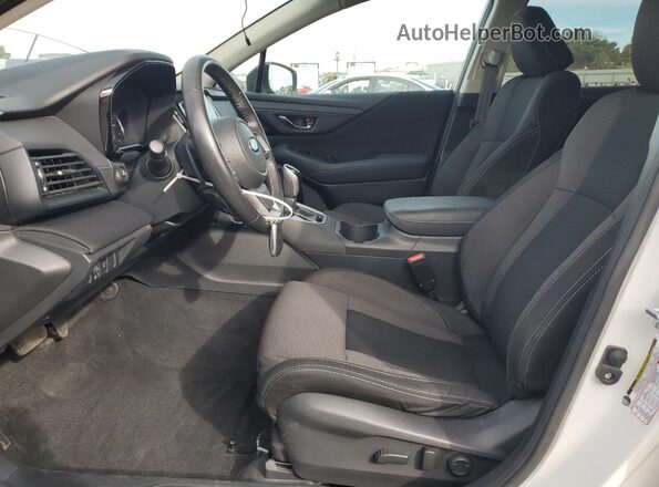4S4BTADCXN3219902 2022 SUBARU OUTBACK White Front interior view